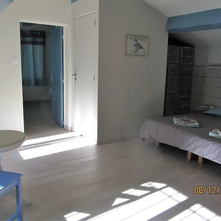 Batelo Bed & Breakfast Six-Fours-les-Plages