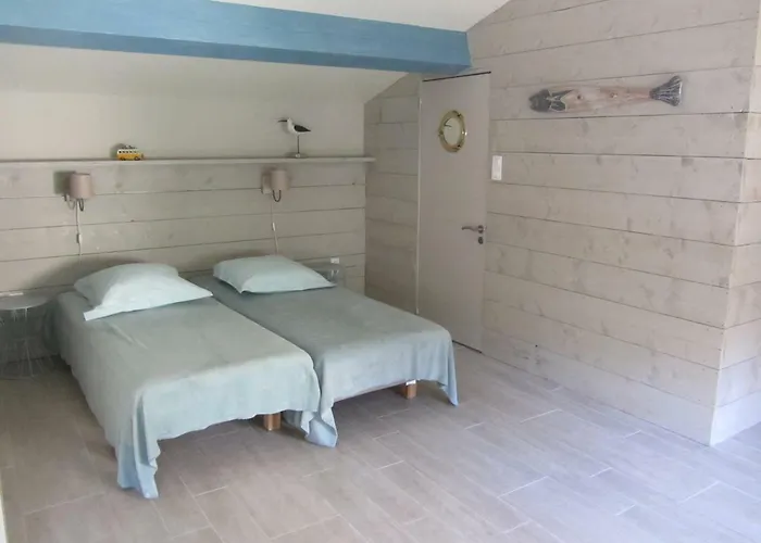 فندق مبيت وإفطار Batelo 3*